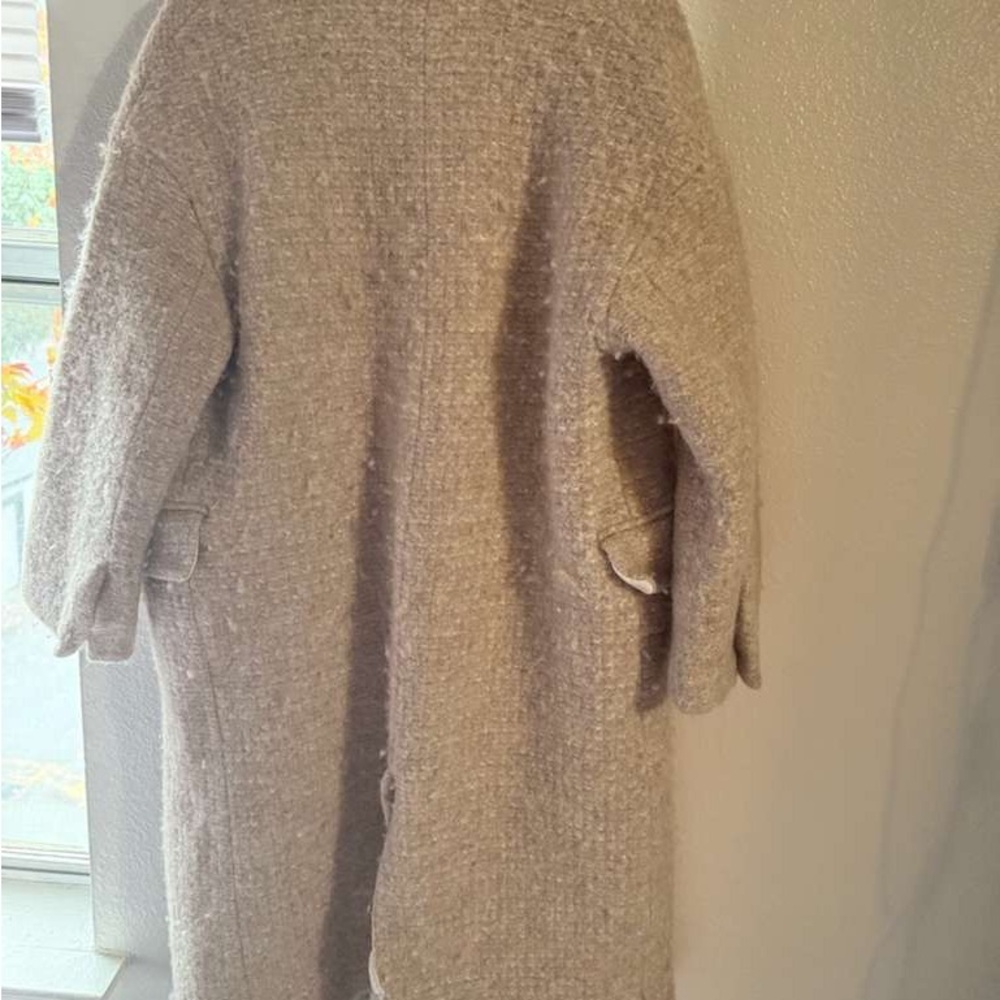 Zara Women's Beige Teddy Jacket - Picture 4 of 6